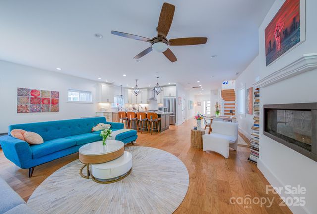 321 Hazel Mill Road, Asheville, NC 28806