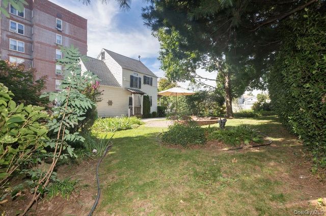 46 Pilot Street, Bronx, NY 10464
