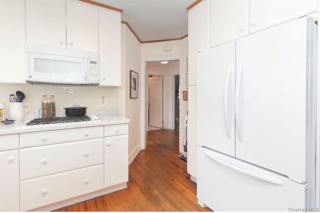 46 Pilot Street, Bronx, NY 10464