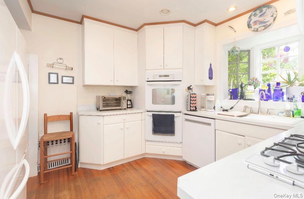 46 Pilot Street, Bronx, NY 10464 — photo 4