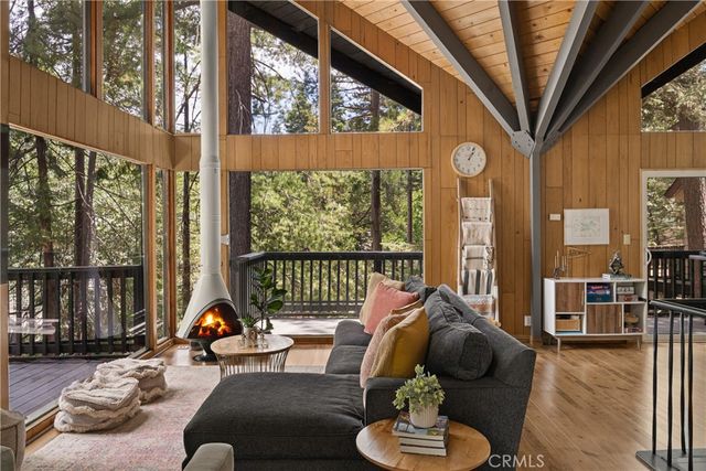 476 Annandale, Lake Arrowhead, CA 92352