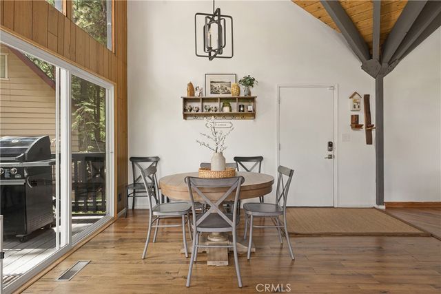 476 Annandale, Lake Arrowhead, CA 92352