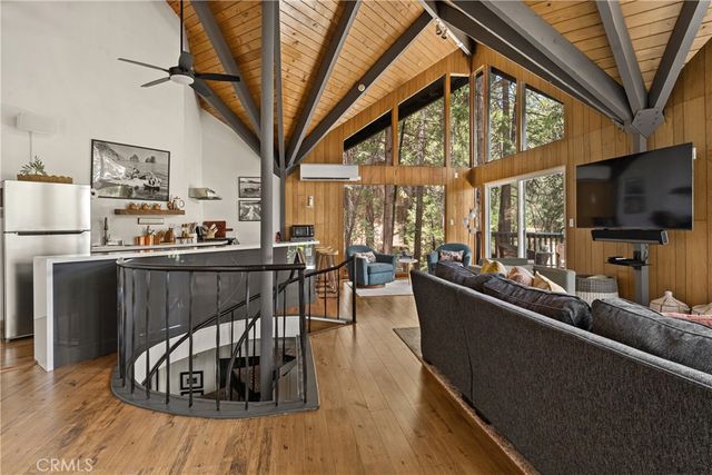 476 Annandale, Lake Arrowhead, CA 92352
