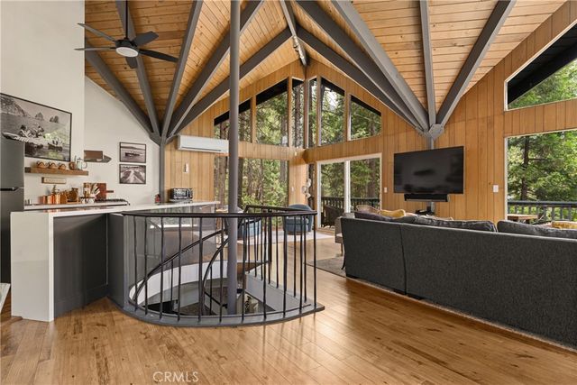 476 Annandale, Lake Arrowhead, CA 92352