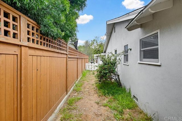 815 Hermes Avenue, Encinitas, CA 92024