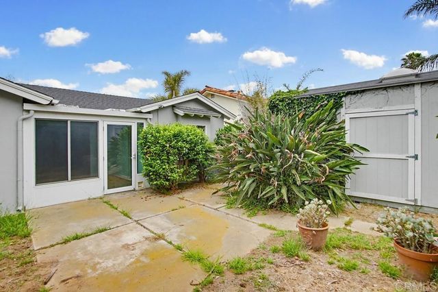 815 Hermes Avenue, Encinitas, CA 92024