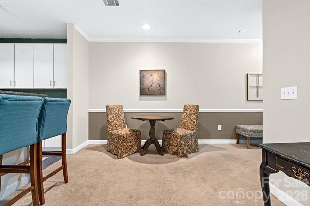 2000 Olde Eastwood Village Boulevard C-206, Asheville, NC 28803