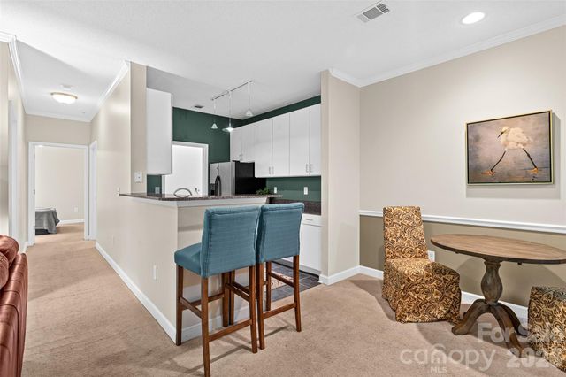 2000 Olde Eastwood Village Boulevard C-206, Asheville, NC 28803