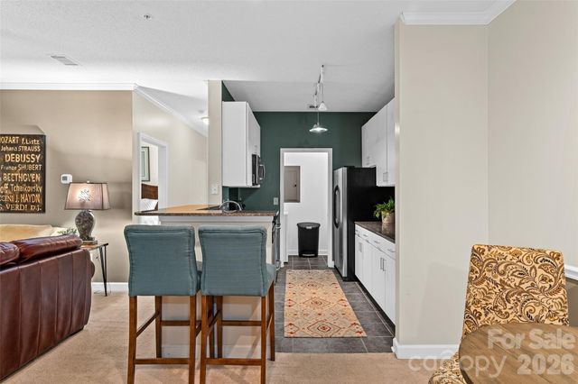 2000 Olde Eastwood Village Boulevard C-206, Asheville, NC 28803