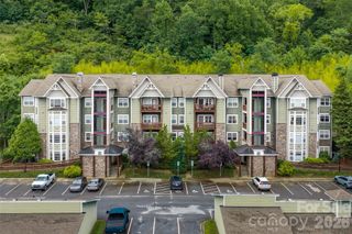 2000 Olde Eastwood Village Boulevard C-206, Asheville, NC 28803