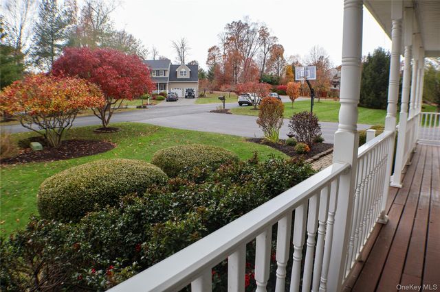 5 Juniper Way, Wappingers Falls, NY 12590