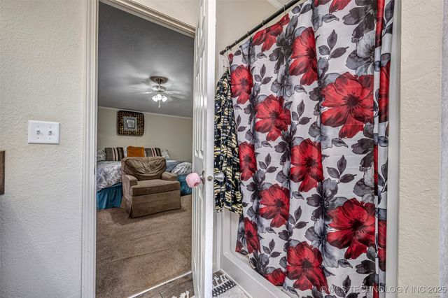 5021 W 14th, Sulphur, OK 73086