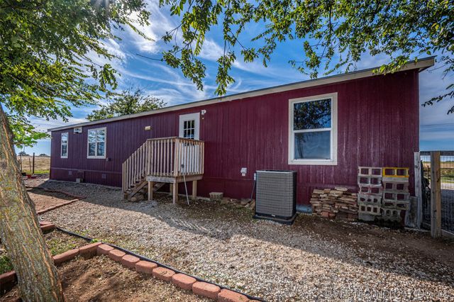 5021 W 14th, Sulphur, OK 73086