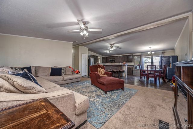 5021 W 14th, Sulphur, OK 73086