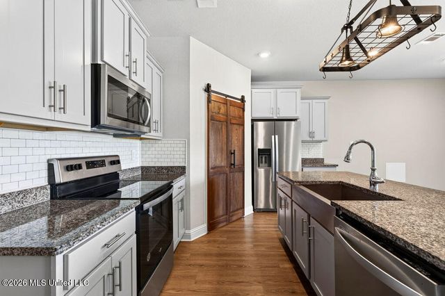 15610 Hawick Lane, Biloxi, MS 39532