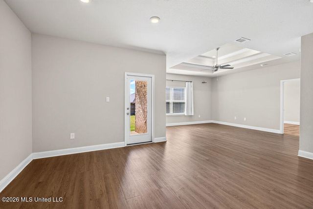 15610 Hawick Lane, Biloxi, MS 39532