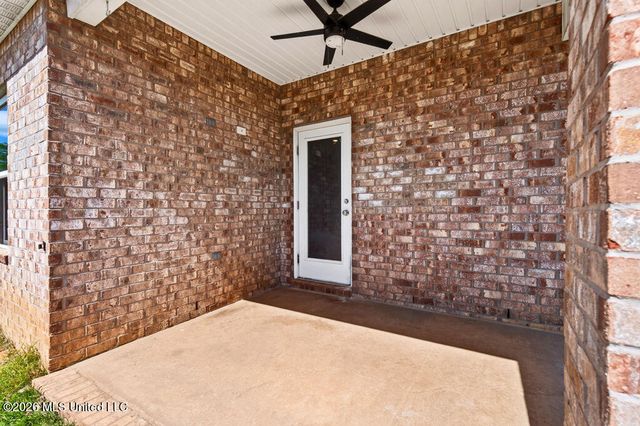 15610 Hawick Lane, Biloxi, MS 39532
