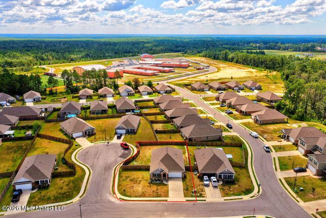 15610 Hawick Lane, Biloxi, MS 39532