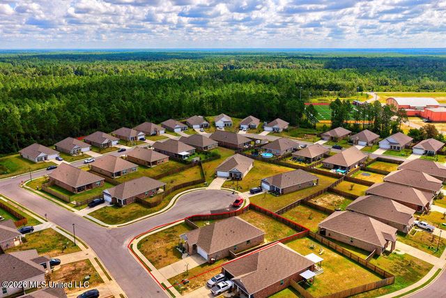 15610 Hawick Lane, Biloxi, MS 39532