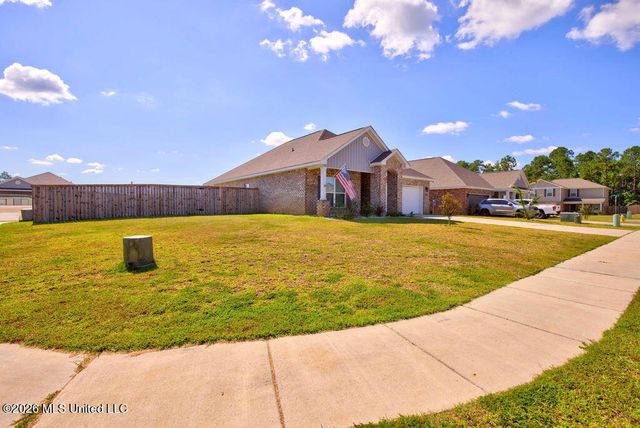 15610 Hawick Lane, Biloxi, MS 39532