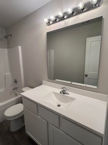 8652 Madison Street, Merrillville, IN 46410