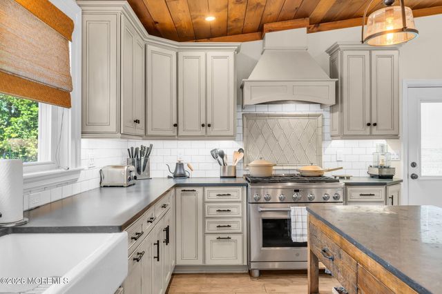 566 Prospect Avenue, Spring Lake Heights, NJ 07762