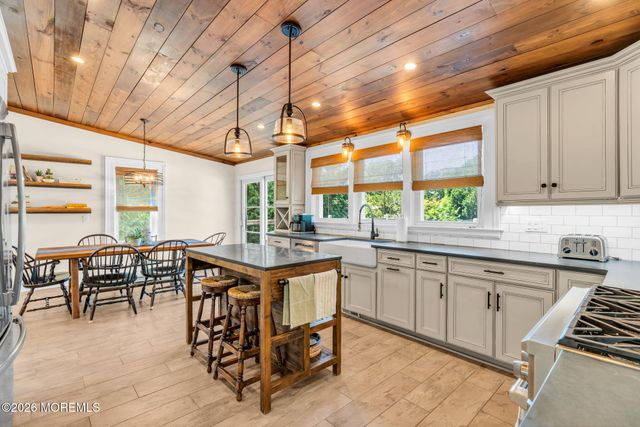 566 Prospect Avenue, Spring Lake Heights, NJ 07762