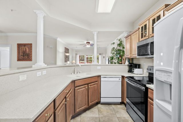 2180 Waterview Dr Unit 811, North Myrtle Beach, SC 29582