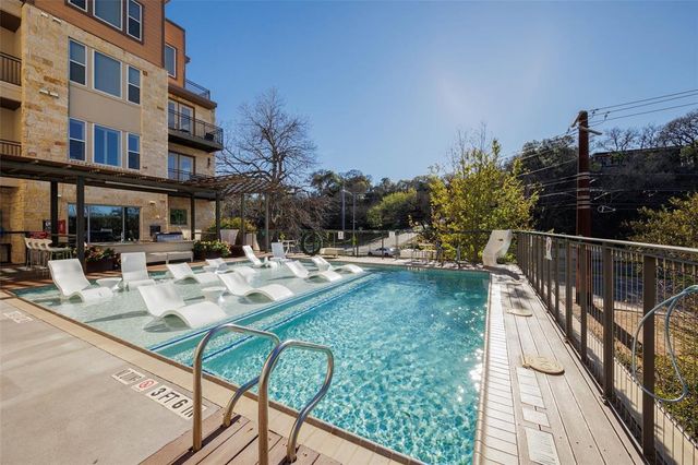 1900 Barton Springs RD 4002, Austin, TX 78704
