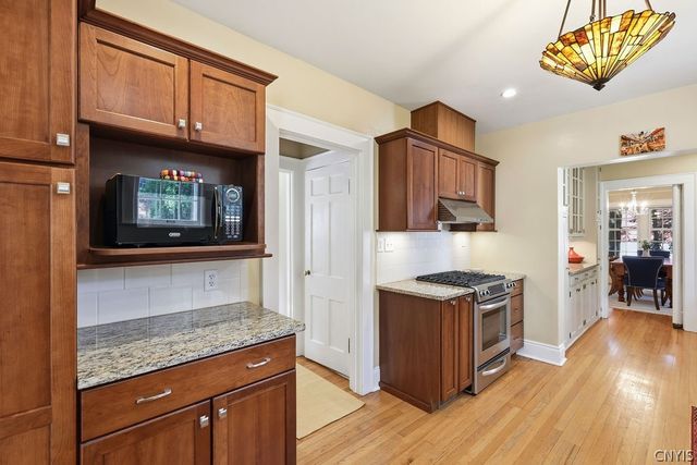 107 Circle Road, Syracuse, NY 13210