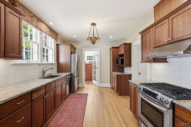 107 Circle Road, Syracuse, NY 13210