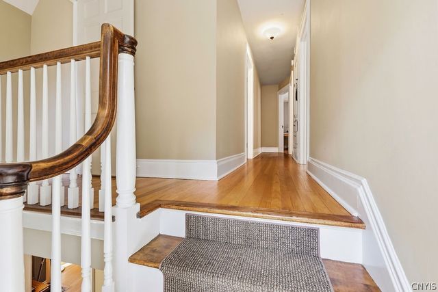 107 Circle Road, Syracuse, NY 13210