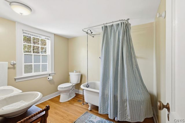 107 Circle Road, Syracuse, NY 13210
