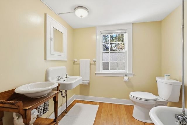 107 Circle Road, Syracuse, NY 13210