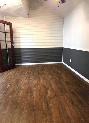 58 Breezy Point Place, The Woodlands, TX 77381