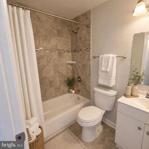 3733 MONACCO, District Heights, MD 20747