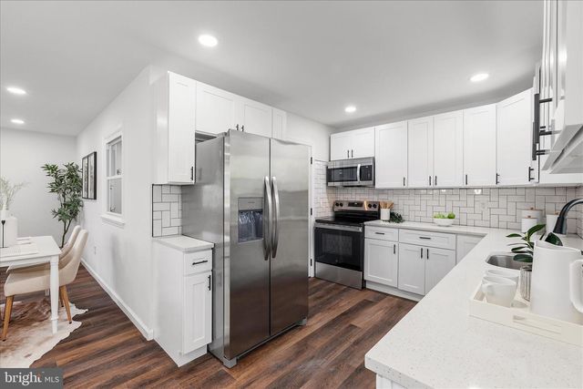 1511 LONG POINT RD, Pasadena, MD 21122