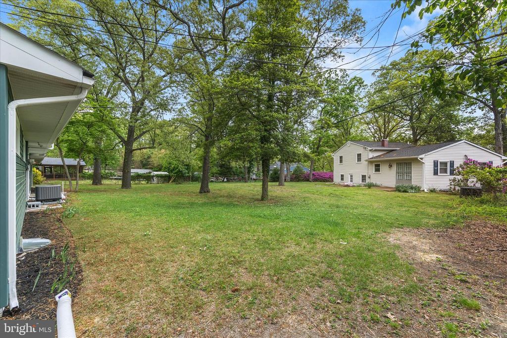 Image 40 of property listing at 1511 LONG POINT RD, Pasadena, MD 21122