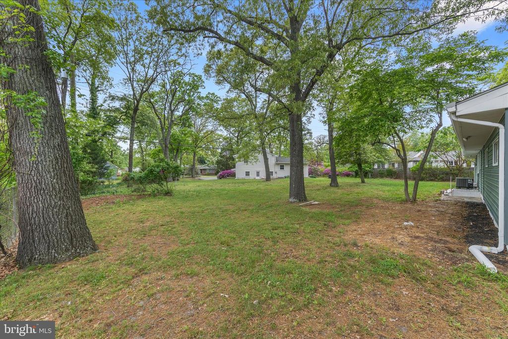 Image 41 of property listing at 1511 LONG POINT RD, Pasadena, MD 21122