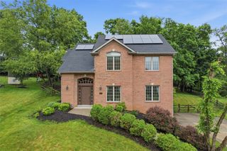 7063 Bennington Woods Dr, Mccandless, PA 15237