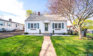 55 Green Street, Wallingford, CT 06492