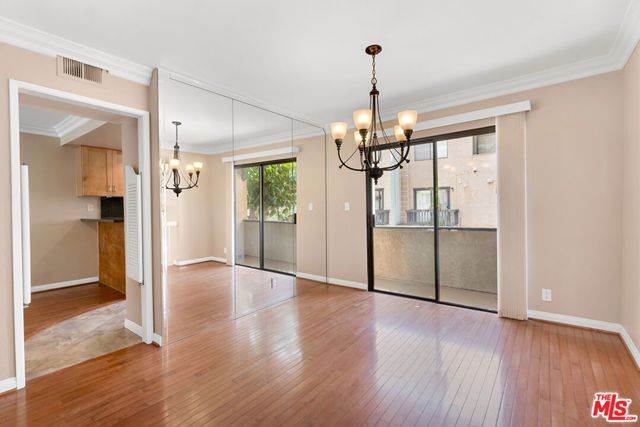 21820 Marylee Street 225, Los Angeles, CA 91367