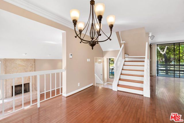 21820 Marylee Street 225, Los Angeles, CA 91367