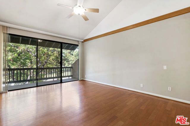 21820 Marylee Street 225, Los Angeles, CA 91367