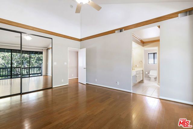 21820 Marylee Street 225, Los Angeles, CA 91367