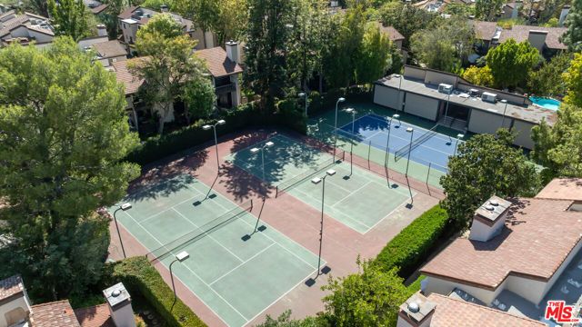 21820 Marylee Street 225, Los Angeles, CA 91367