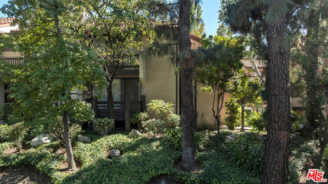 21820 Marylee Street 225, Los Angeles, CA 91367