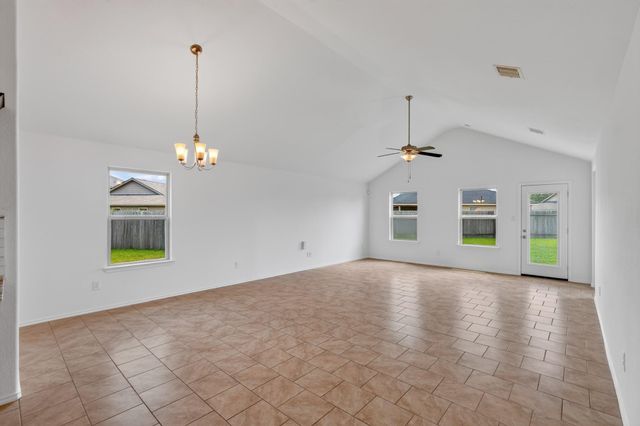 9903 Little Walnut Lane, Tomball, TX 77375