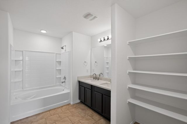 9903 Little Walnut Lane, Tomball, TX 77375
