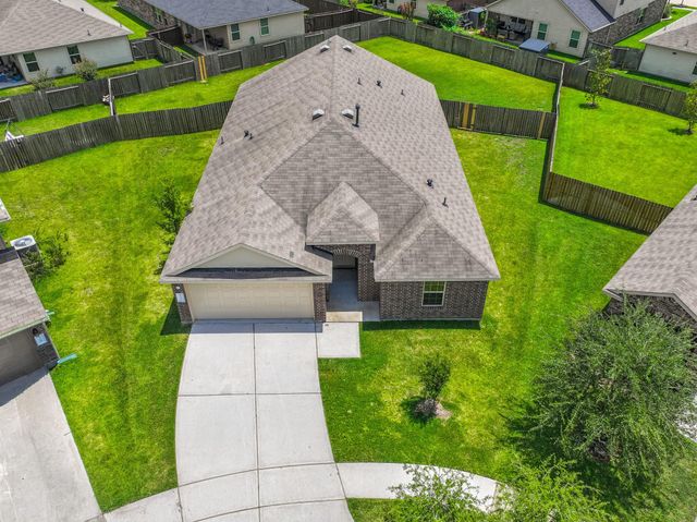 9903 Little Walnut Lane, Tomball, TX 77375